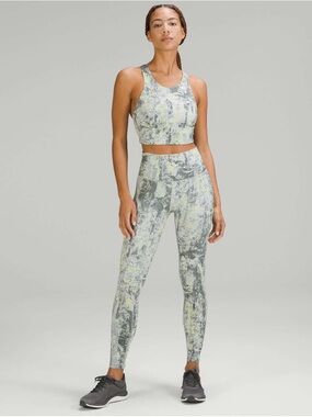 Size 6 Cinder Grain Smoked Spruce Invigorate Train Tank and Wunder Train HR 25”